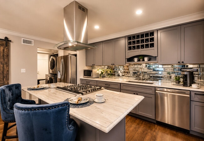 Photo - 4803 Junius St Unit SI ID1571920P