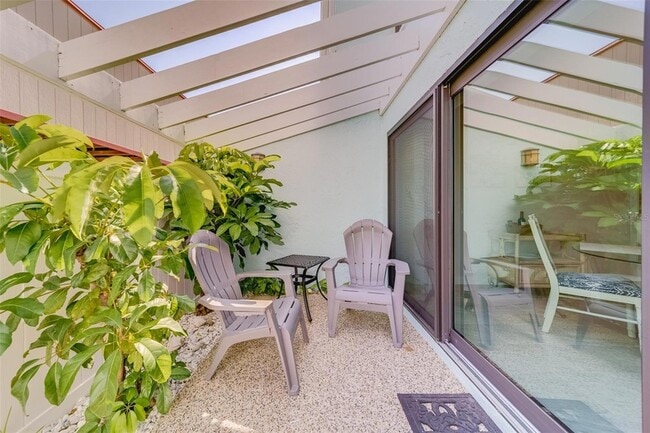 Photo - 1 Windrush Blvd Unit 63