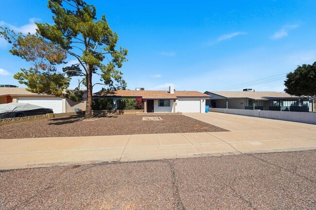 Photo - 3540 E Voltaire Dr