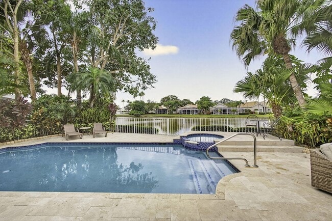 Photo - 108 Eagleton Ln