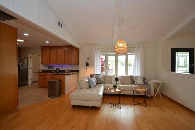 Photo - 58 Comanche Ct