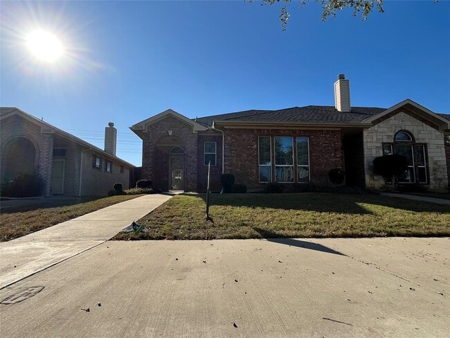 Photo - 1506 Poinsettia Blvd