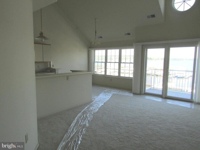 Photo - 421 Concord St