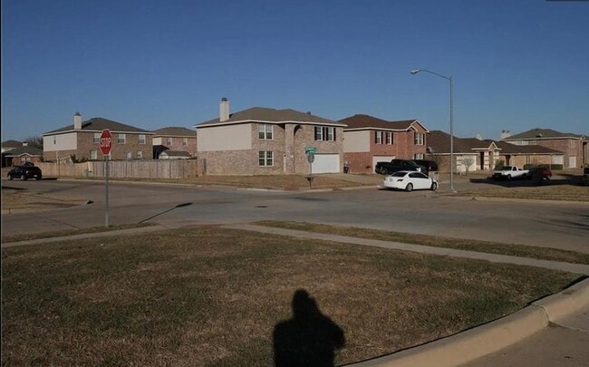 Photo - 4028 Thoroughbred Trail