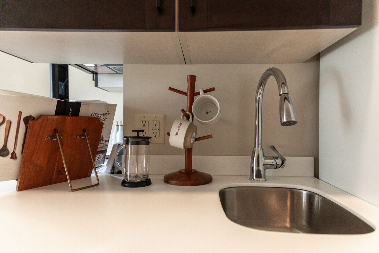 Floor Plan - One Bedroom Premium