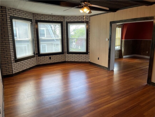 Photo - 51 Summer St