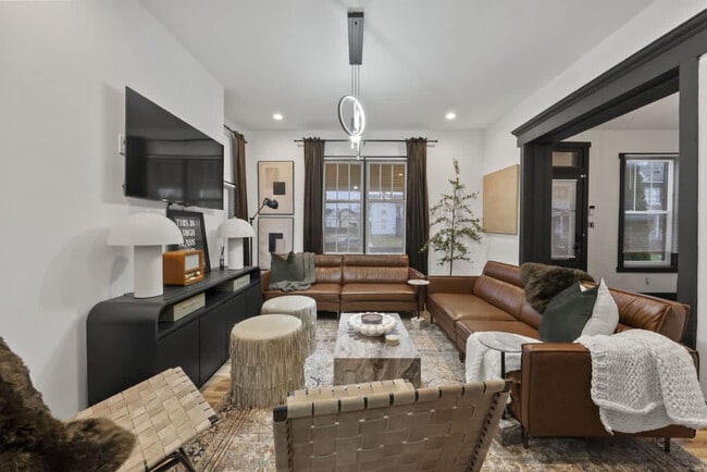 Building Photo - 286 Taylor Ave Unit SI ID1496096P