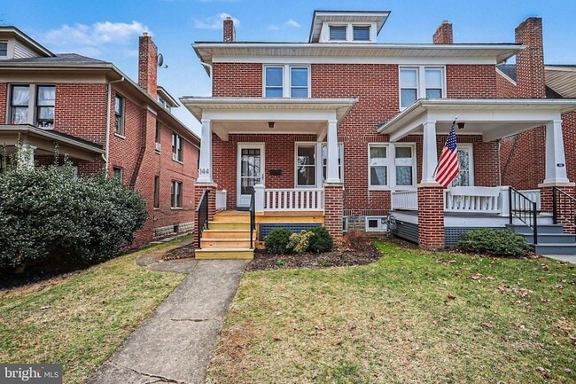 Photo - 144 Seminary Ave