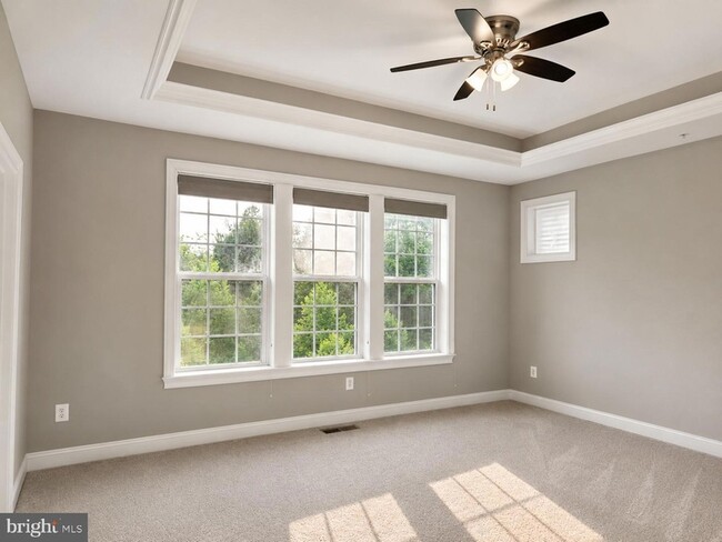 Photo - 3348 Burton Dr