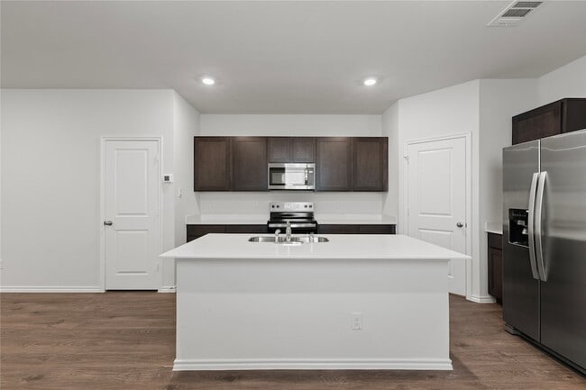 Photo - 7016 Vining Dr