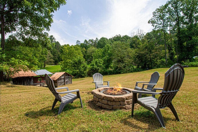 Photo - 644 Gladdens Creek Rd Unit ID1268185P