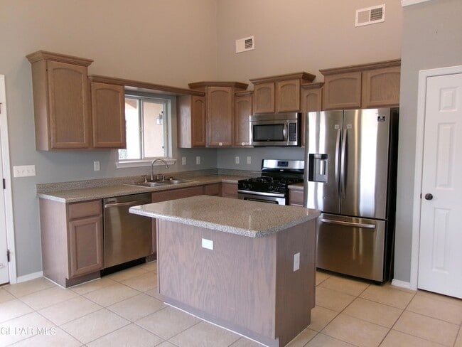 Photo - 5532 Ignacio Frias Dr