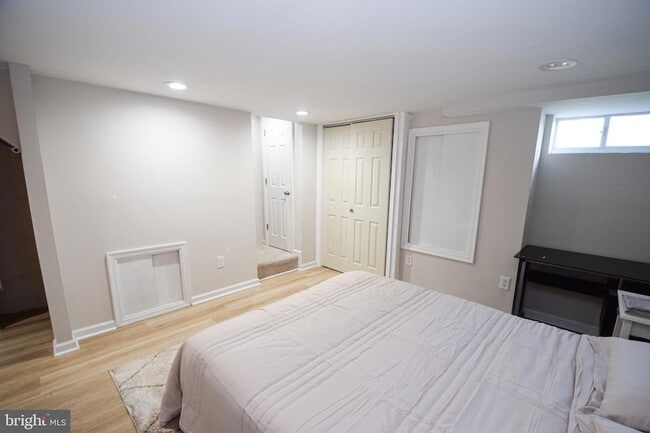 Photo - 1629 Searles Rd