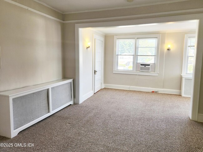 Photo - 15 Scofield St Unit 1F