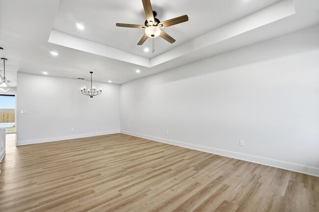 Photo - 6517 Inverness St