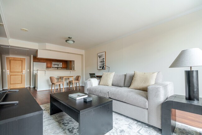 Photo - 3900 Fairfax Dr Unit FL6-ID1223