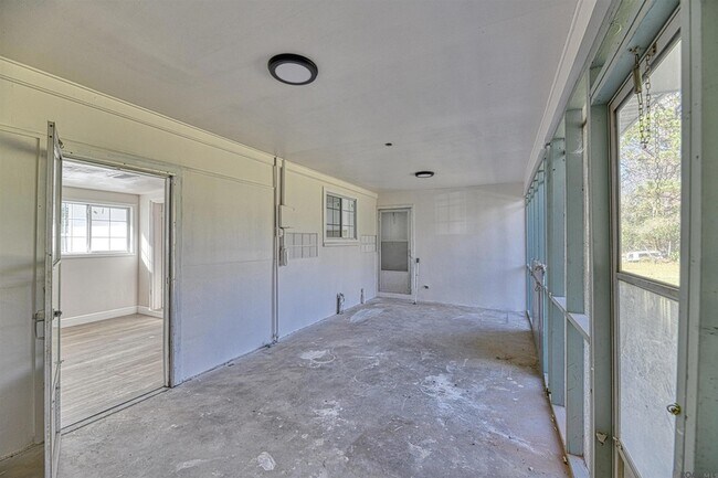 Photo - 3744 Conrad Dr