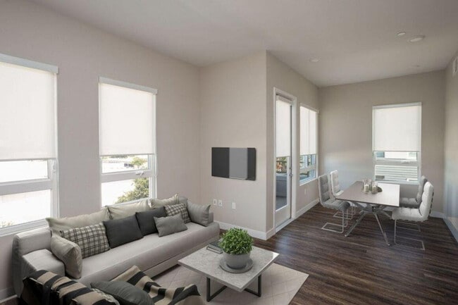 Building Photo - 398 Ortega Ave Unit ID1268904P