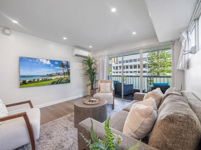 Photo - 2464 Prince Edward St Unit ID1327710P