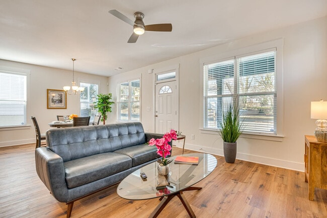 Building Photo - 445 Griffin St NW Unit SI ID1631901P