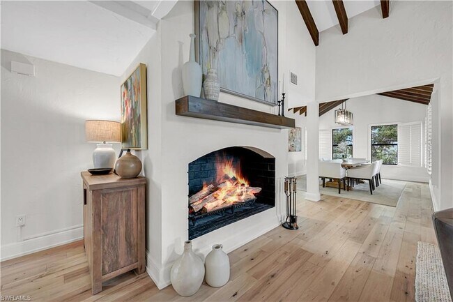 Photo - 5850 Pelican Bay Blvd