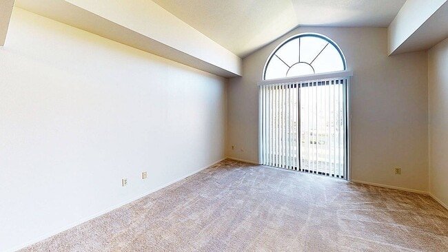 Photo - Hurwich Farms Apartments