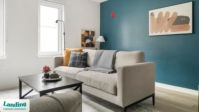 Building Photo - 2009 N Howard St Unit 317.1409550