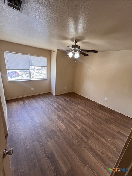 Photo - 828 Sagewood Trail