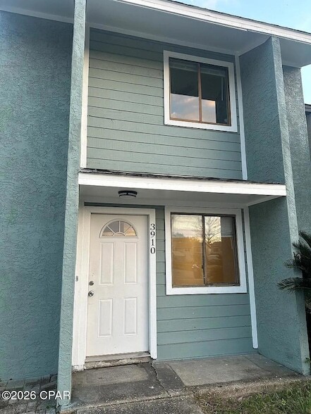 Building Photo - 3910 Venetian Cir