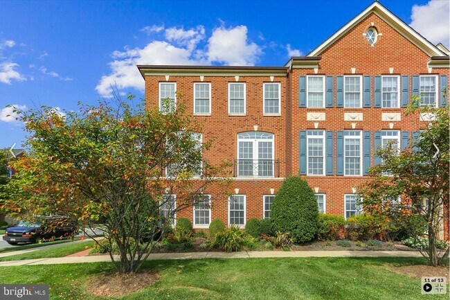 Photo - 189 Norwich Ln