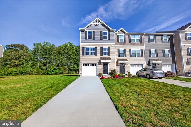 Photo - 6364 Pebblebrook Dr