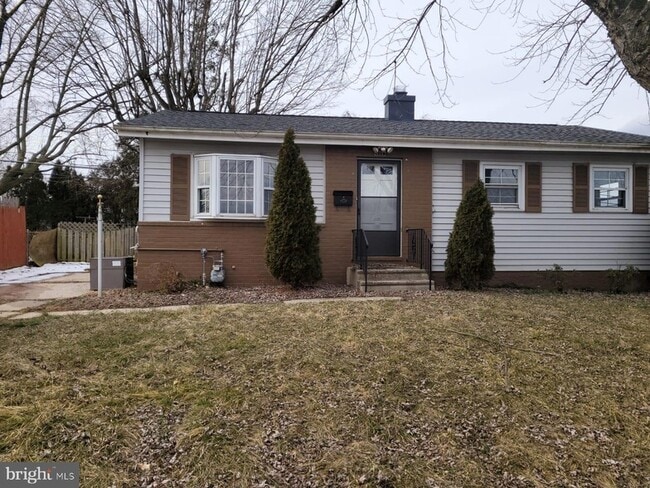 Building Photo - 1314 Woodbridge Rd