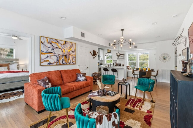 Photo - 1802 Wentworth St Unit SI ID1542674P