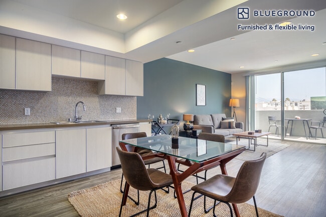 Photo - 10473 Santa Monica Blvd Unit FL5-ID141