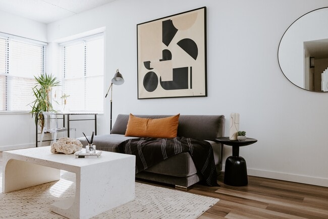 Photo - Crittenden Court Apartments