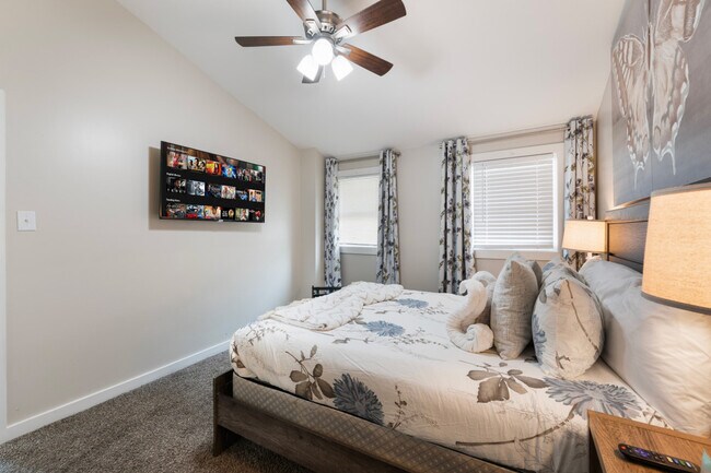Photo - 1510 Lagonda Ave Unit SI ID1626237P