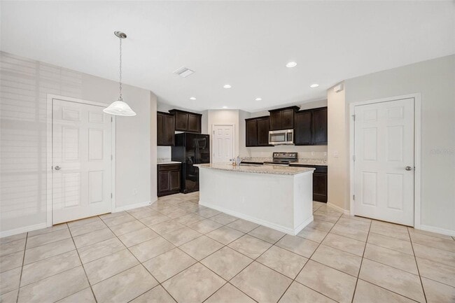 Photo - 4836 Chatterton Way