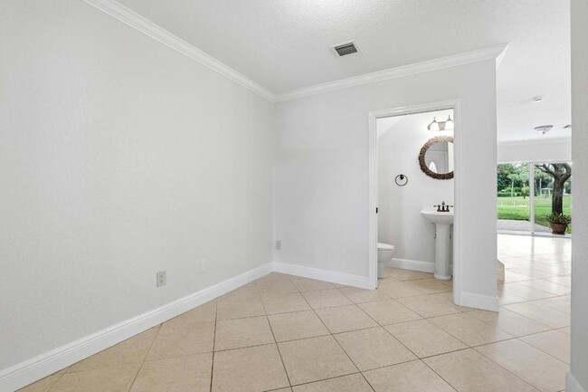 Photo - 12740 Westhampton Cir