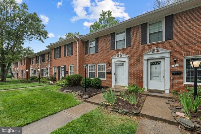 Photo - 129 N Duke Dr