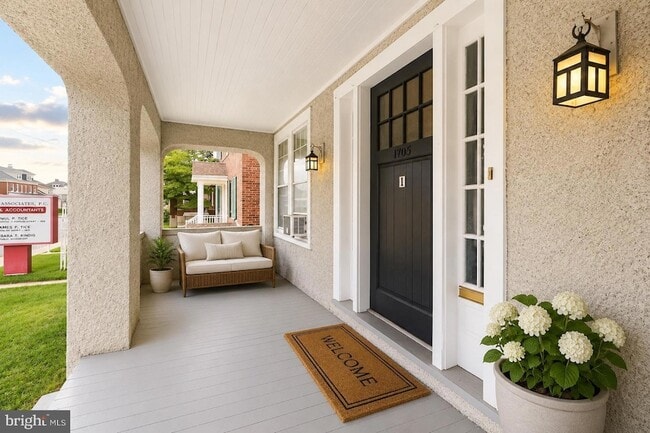 Photo - 1705 W Market St