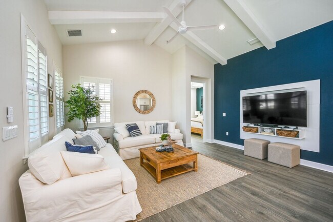 Photo - 7197 Saona CT Unit SI ID1545994P
