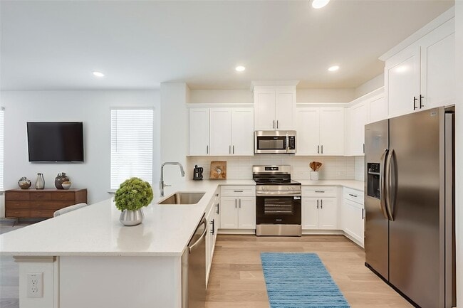 Photo - 5232 Springlake Pkwy