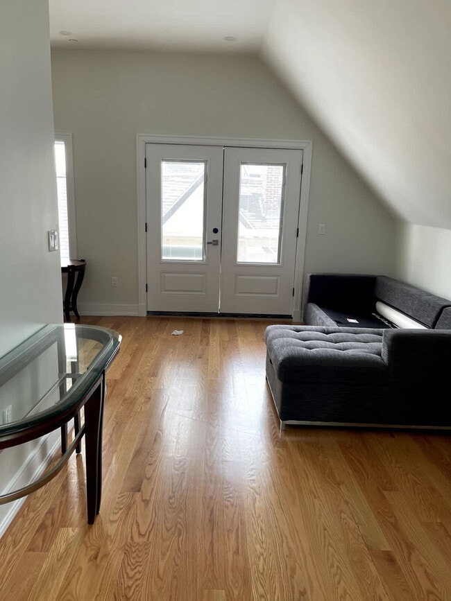 Building Photo - 26 Annabel St Unit SI FL3-ID1564674P