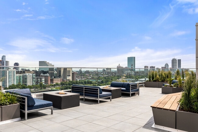 Enjoy stunning views of the Boston Skyline - Elevate
