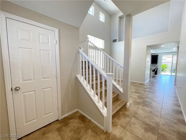 Photo - 8324 San Mateo St