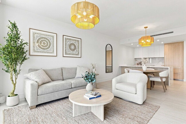 Photo - 2411 Laguna Cir Unit SI FL17-ID1625717P