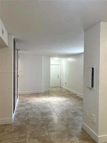 Photo - 1240 SE 28th Ct Unit 101