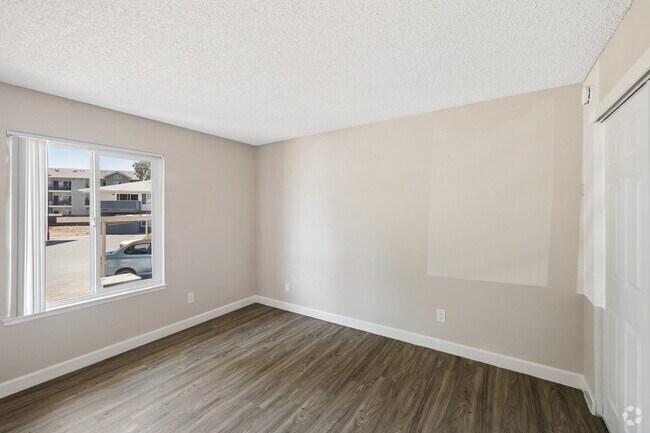 2BR, 1BA - 625SF - Bedroom - Sierra Square