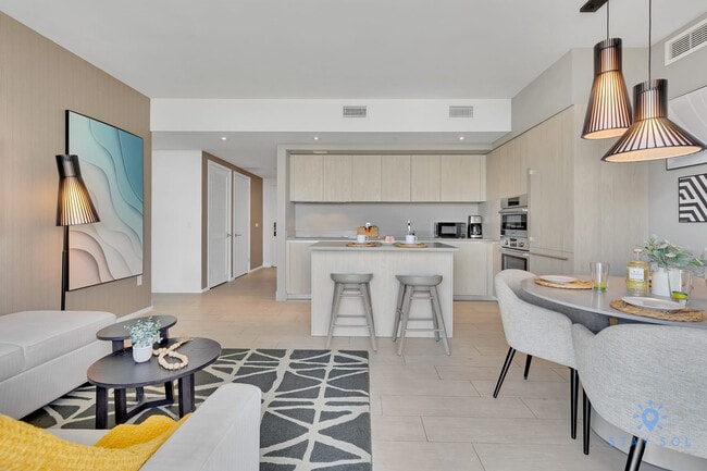 Building Photo - 4010 S Ocean Dr Unit ID1227426P