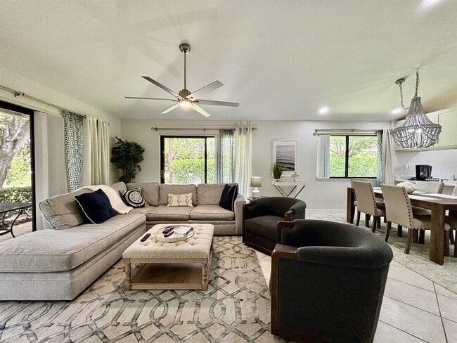 Photo - 216 Club Dr Unit ID1065702P